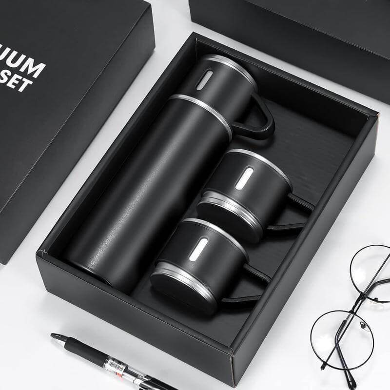 SAFFLE - Giftology Family Set of Vacuum Flask & Two Cups - Grace Customs
